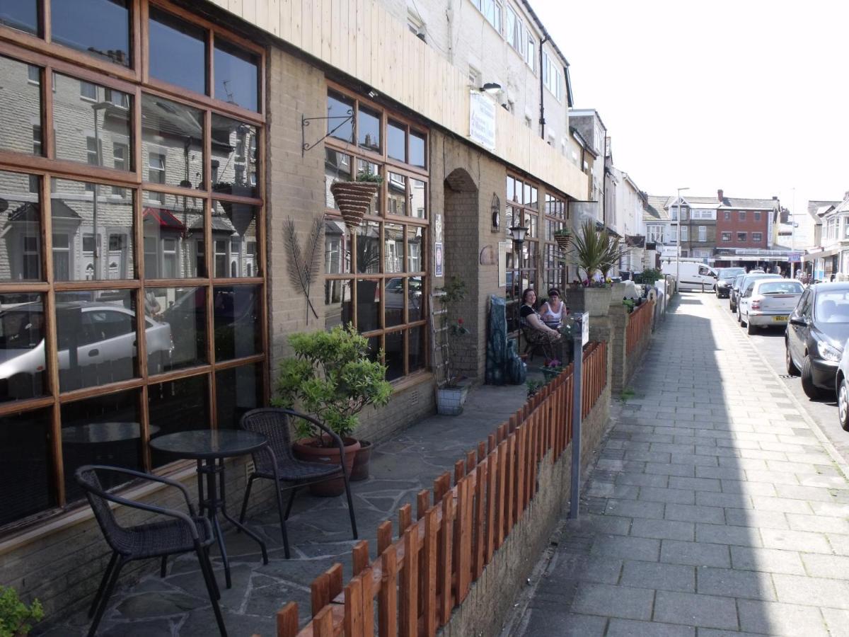 The Clarendon Hotel Blackpool Exterior photo